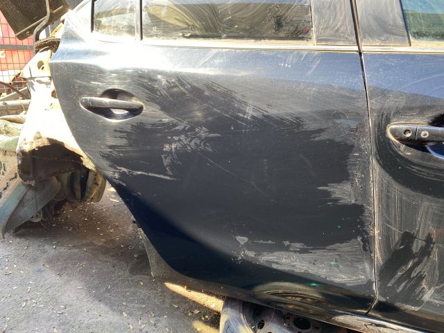 bontott MAZDA 3 Bal hátsó Ajtó (Üres lemez)