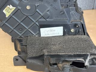 bontott MAZDA 3 Bal hátsó Ajtózár