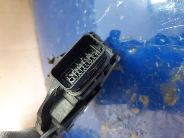 bontott MAZDA 3 Bal hátsó Ajtózár