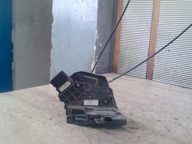 bontott MAZDA 3 Bal hátsó Ajtózár