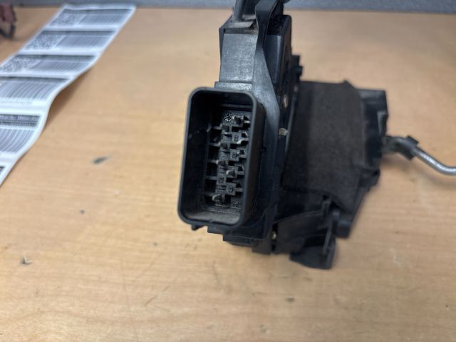 bontott MAZDA 3 Bal hátsó Ajtózár