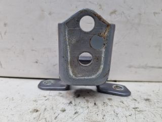 bontott MAZDA 3 Bal hátsó Alsó Zsanér