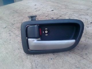 bontott MAZDA 3 Bal hátsó Belső Kilincs