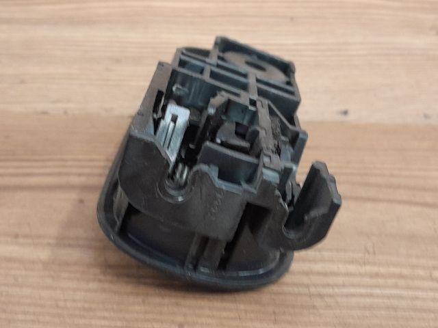 bontott MAZDA 3 Bal hátsó Belső Kilincs