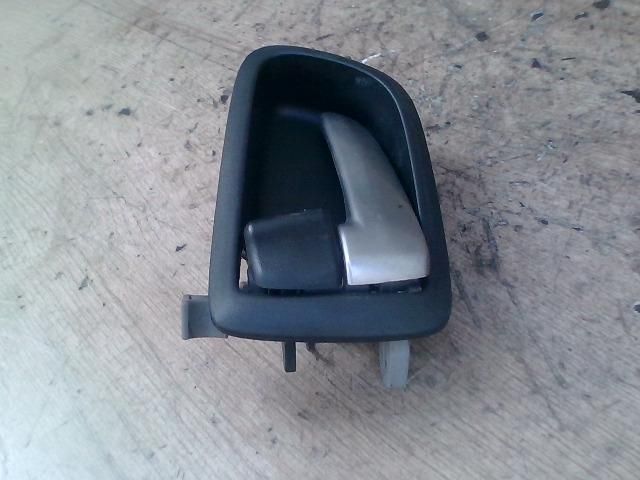 bontott MAZDA 3 Bal hátsó Belső Kilincs