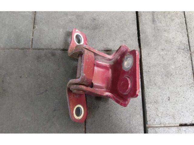 bontott MAZDA 3 Bal hátsó Felső Zsanér