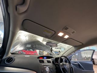 bontott MAZDA 3 Bal hátsó Fixüveg (Ajtóban)