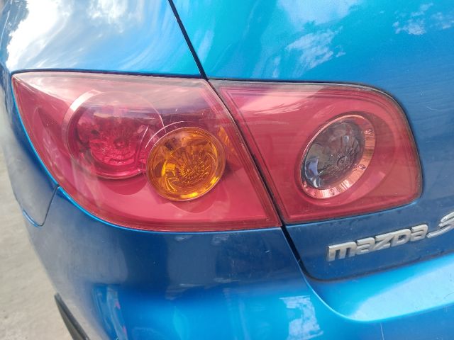 bontott MAZDA 3 Bal hátsó Fixüveg (Ajtóban)