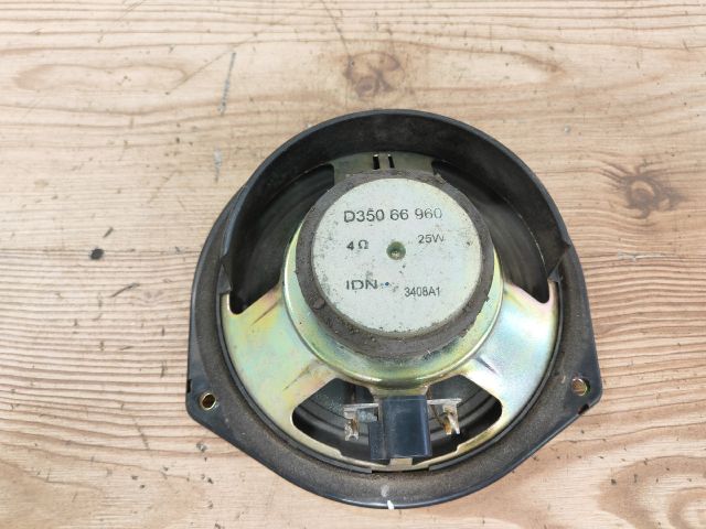 bontott MAZDA 3 Bal hátsó Hangszóró