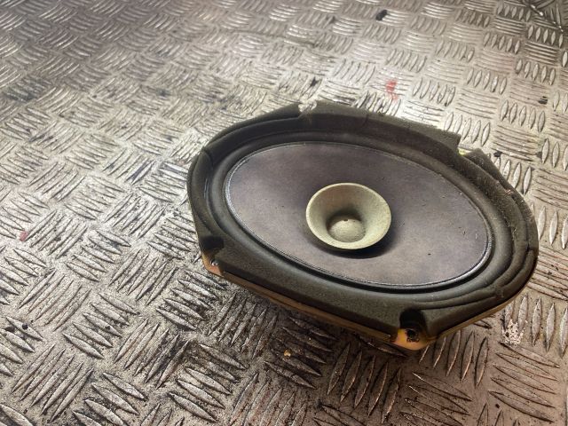 bontott MAZDA 3 Bal hátsó Hangszóró