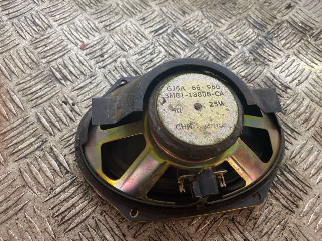 bontott MAZDA 3 Bal hátsó Hangszóró