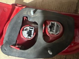bontott MAZDA 3 Bal Hátsó Lámpa