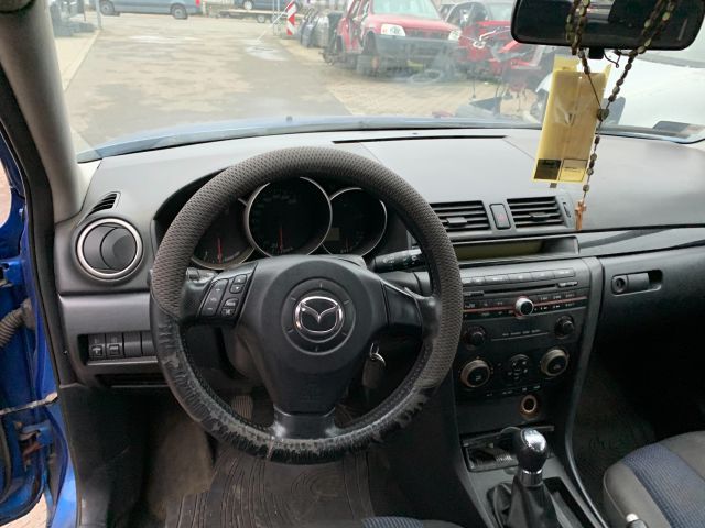 bontott MAZDA 3 Bal Hátsó Lámpa