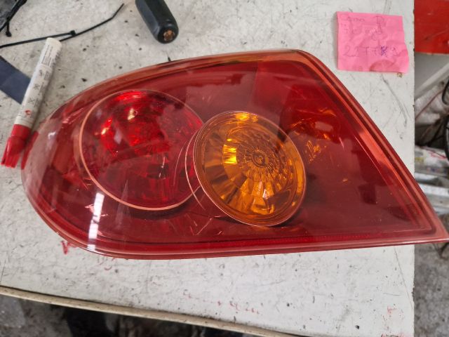 bontott MAZDA 3 Bal Hátsó Lámpa