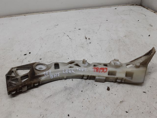 bontott MAZDA 3 Bal hátsó Lökhárító Tartó (Műanyag)