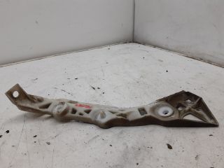 bontott MAZDA 3 Bal hátsó Lökhárító Tartó (Műanyag)