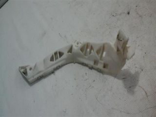 bontott MAZDA 3 Bal hátsó Lökhárító Tartó (Műanyag)