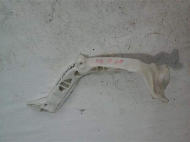 bontott MAZDA 3 Bal hátsó Lökhárító Tartó (Műanyag)