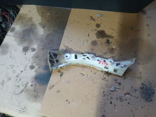 bontott MAZDA 3 Bal hátsó Oldal Lökhárító Tartó (Műanyag)