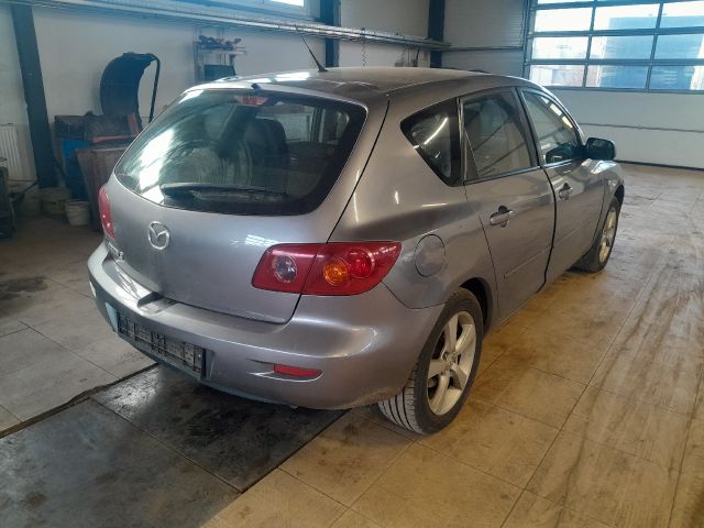 bontott MAZDA 3 Bal hátsó Prizma