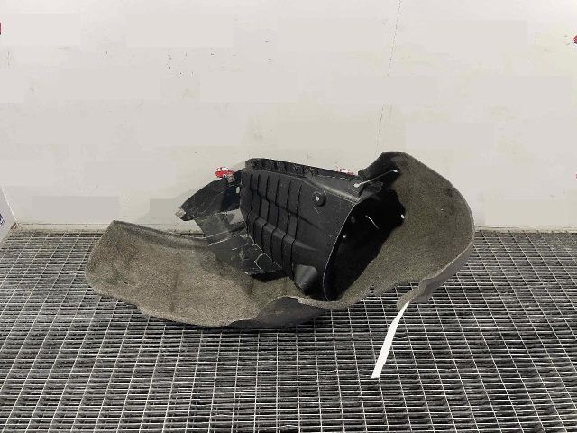 bontott MAZDA 3 Bal hátsó Sárvédő