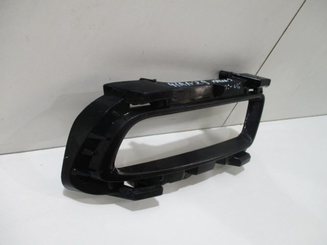 bontott MAZDA 3 Bal Ködzárófény Keret