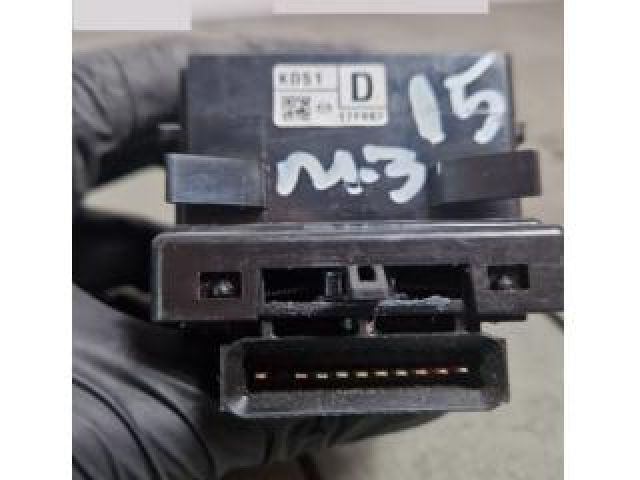 bontott MAZDA 3 Bal Kormánykapcsoló Irányjelző