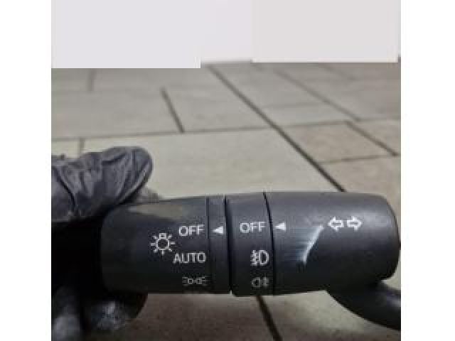 bontott MAZDA 3 Bal Kormánykapcsoló Irányjelző