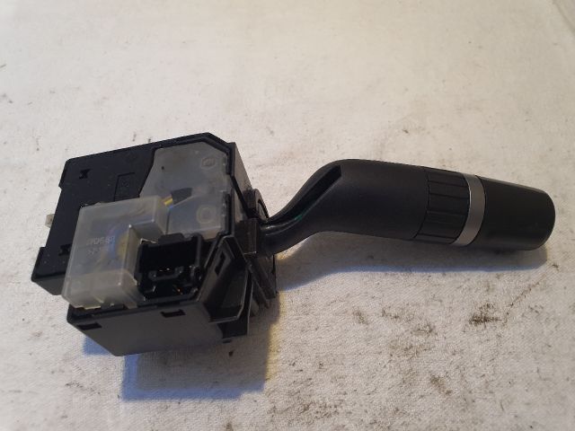 bontott MAZDA 3 Bal Kormánykapcsoló Irányjelző