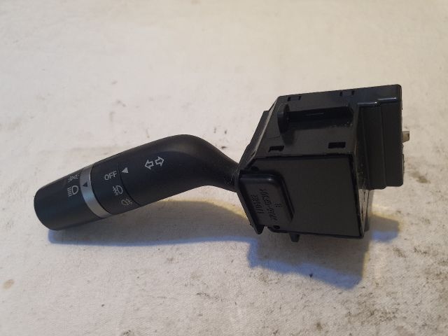 bontott MAZDA 3 Bal Kormánykapcsoló Irányjelző