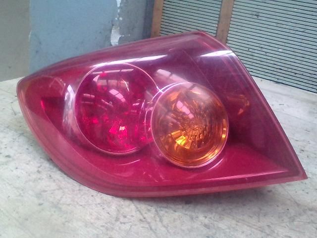 bontott MAZDA 3 Bal Külső Hátsó Lámpa