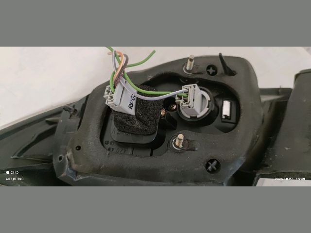 bontott MAZDA 3 Bal Külső Hátsó Lámpa