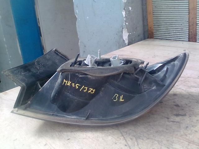 bontott MAZDA 3 Bal Külső Hátsó Lámpa