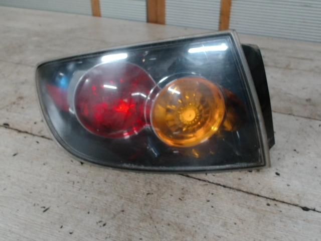 bontott MAZDA 3 Bal Külső Hátsó Lámpa