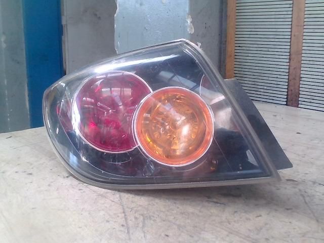 bontott MAZDA 3 Bal Külső Hátsó Lámpa