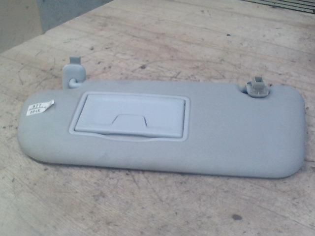 bontott MAZDA 3 Bal Napellenző