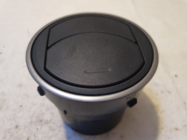 bontott MAZDA 3 Bal Szellőző