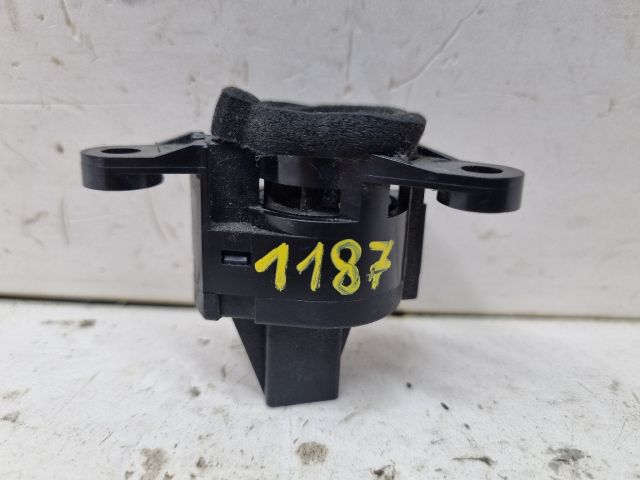 bontott MAZDA 3 Belső Hőmérséklet Érzékelő