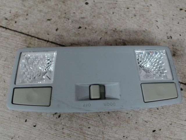 bontott MAZDA 3 Beltér Világítás Első