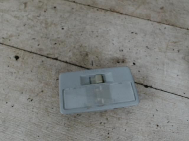 bontott MAZDA 3 Beltér Világítás Hátsó