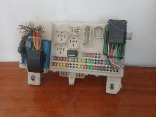 bontott MAZDA 3 Biztosítéktábla Utastér