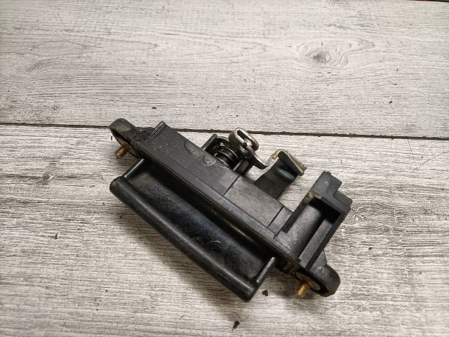 bontott MAZDA 3 Csomagtér Nyitó Kar / Gomb