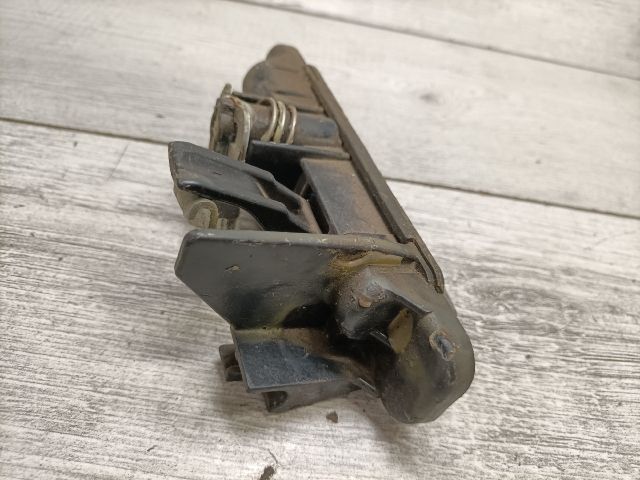 bontott MAZDA 3 Csomagtér Nyitó Kar / Gomb