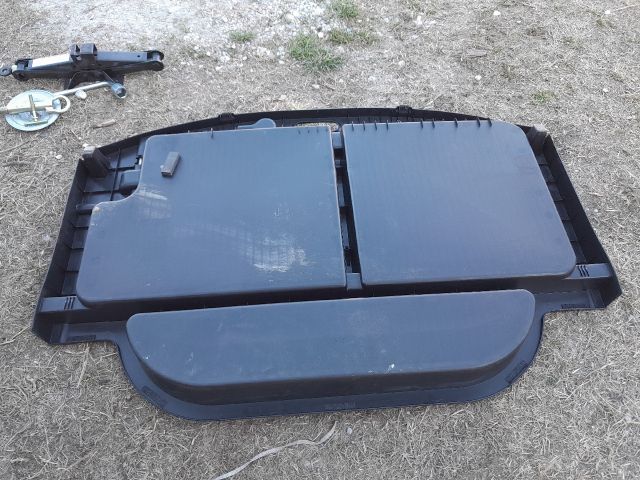 bontott MAZDA 3 Csomagtér Tálca