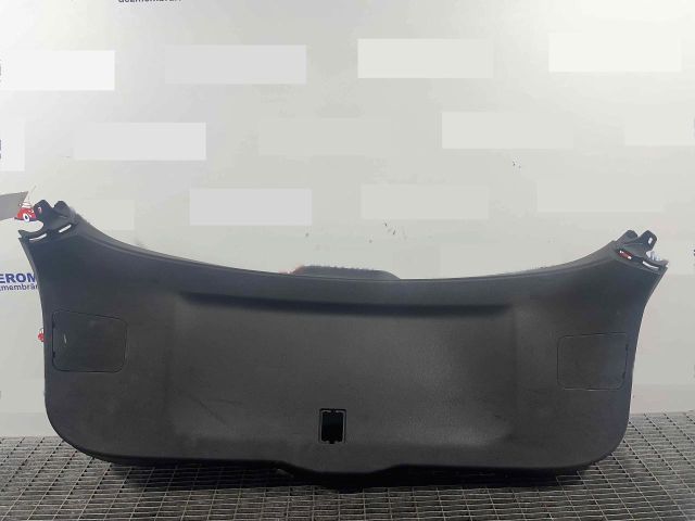 bontott MAZDA 3 Csomagtérajtó Kárpit