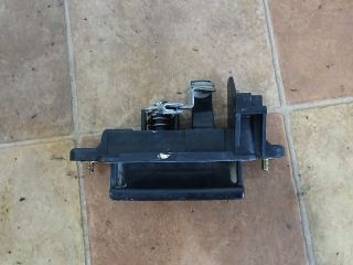 bontott MAZDA 3 Csomagtérajtó Kilincs