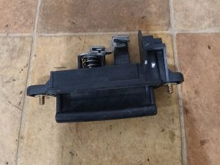 bontott MAZDA 3 Csomagtérajtó Kilincs