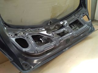 bontott MAZDA 3 Csomagtérajtó (Részeivel)