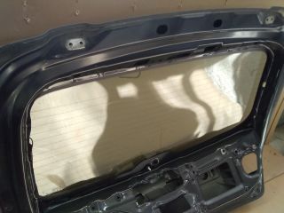 bontott MAZDA 3 Csomagtérajtó (Részeivel)