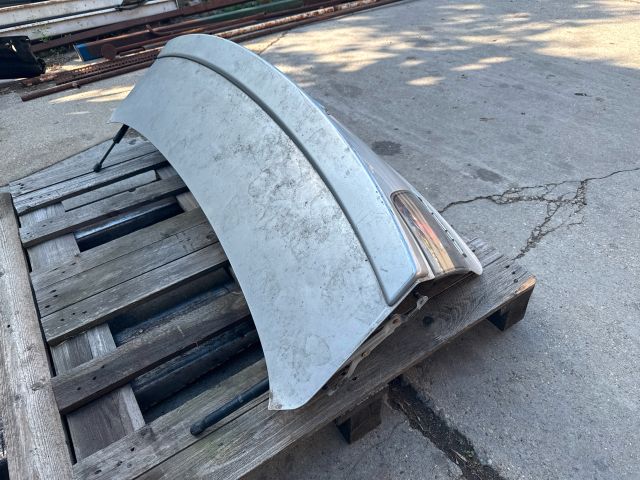 bontott MAZDA 3 Csomagtérajtó (Részeivel)